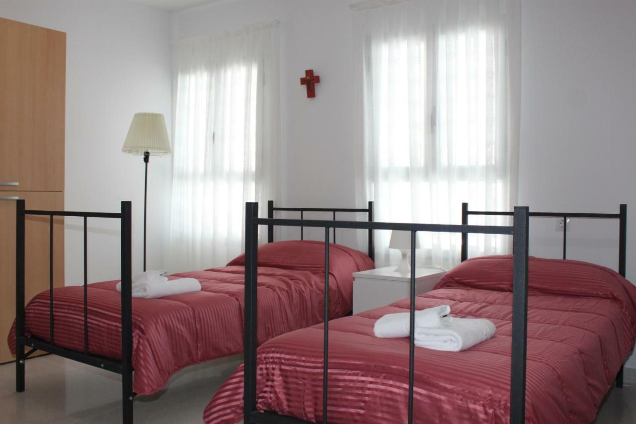 Centro Cristo Rey Hotell Torrox Eksteriør bilde